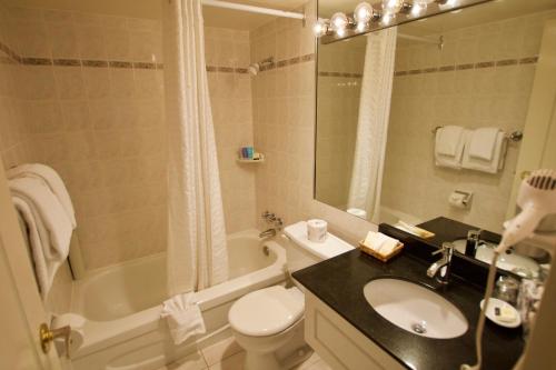 Suite de 1 dormitorio del hotel Century Plaza