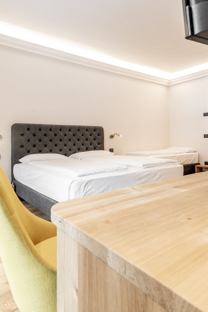 ECO PLUS del hotel Curt di Clement Eco Mobility. Foto 11