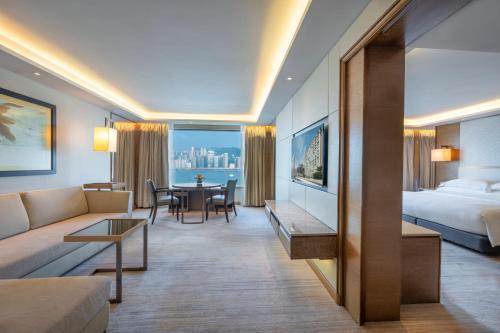 King Suite with Victoria Harbour View del hotel Intercontinental Grand Stanford Hong Kong, An Ihg. Foto 2