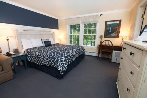 Habitación con cama extragrande - Parkview del hotel Inn at Taughannock Falls. Foto 5