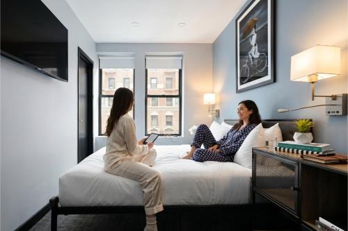Alojamiento con cama grande - Apto para personas con movilidad reducida del hotel OYO Times Square. Foto 5