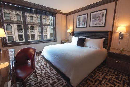 Habitación Premium con cama extragrande del hotel Iroquois
