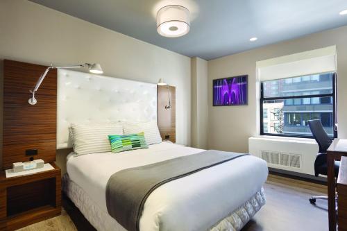 Habitación Doble Estándar Adaptada del hotel The Gallivant Times Square. Foto 1