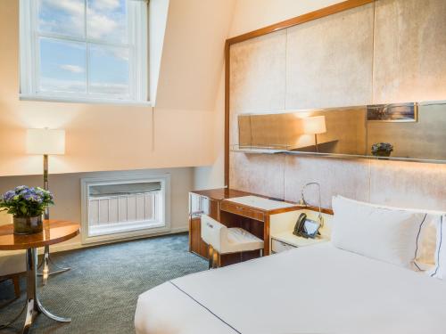 Loft con cama doble grande del hotel 33 Seaport New York