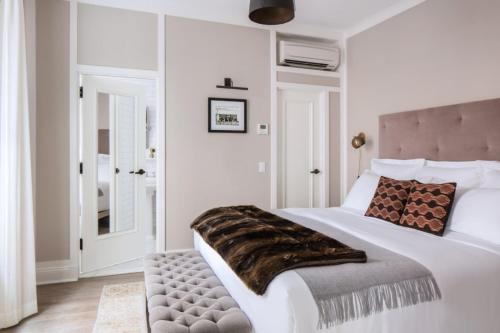 Habitación Estándar con cama extragrande del hotel Hgu New York