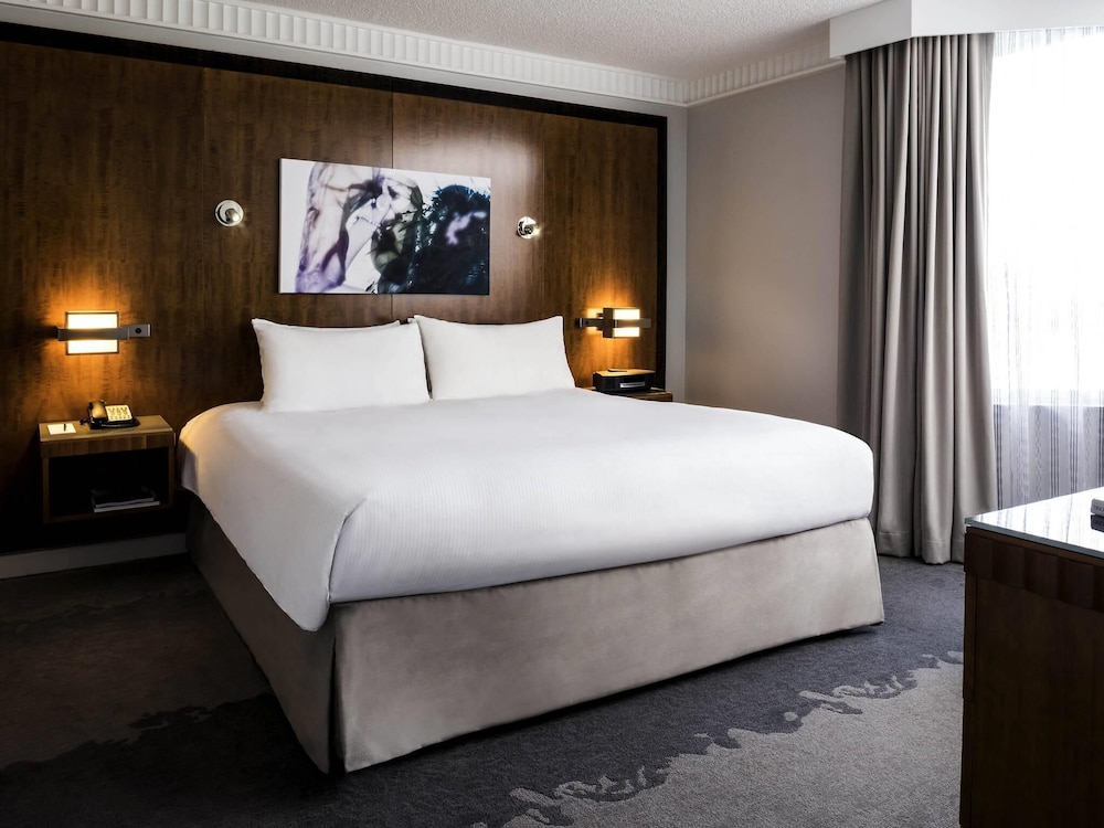 Habitación Superior, una cama King, Vistas a la Ciudad del hotel Pullman Miami Airport