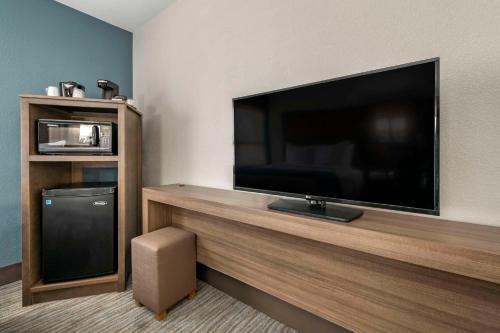 Habitación con 2 camas grandes - No fumadores del hotel Comfort Inn & Suites Downtown Brickell-Port of Miami. Foto 4