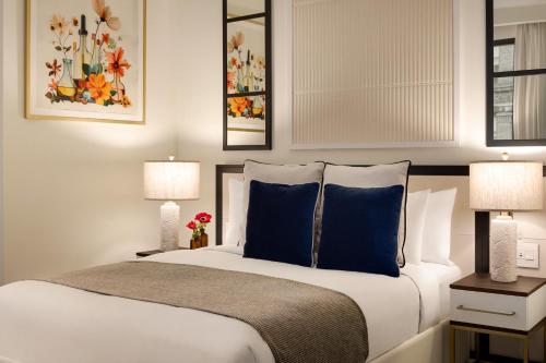 Habitación Deluxe - 1 cama grande del hotel The Chemists’ Club. Foto 3