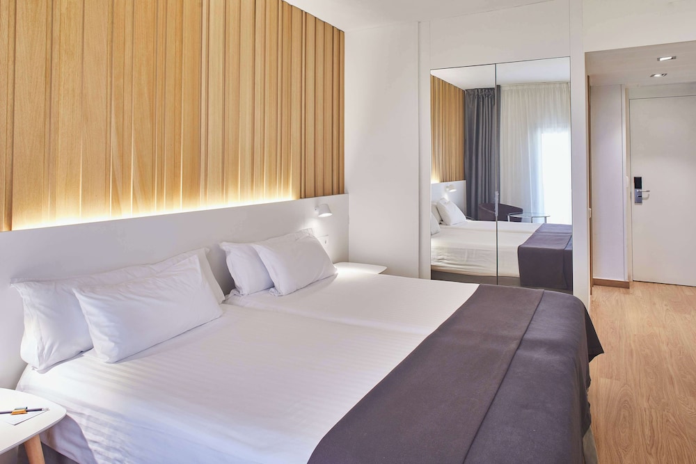 Habitación Individual del hotel Silken Ramblas. Foto 6