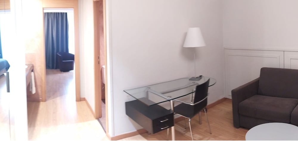Suite Junior del hotel Silken Ramblas. Foto 2