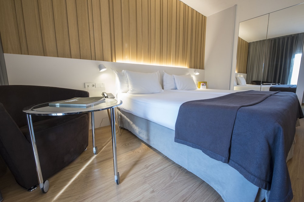 Suite Junior del hotel Silken Ramblas. Foto 5