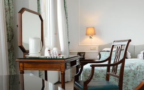 Suite Junior del hotel Grand Hotel Cravat. Foto 1