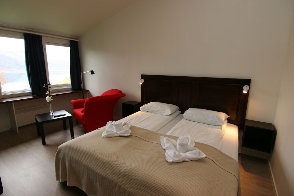 Habitación de diseño, 1 habitación, no fumadores, vistas al mar del hotel Fjellkysten. Foto 1