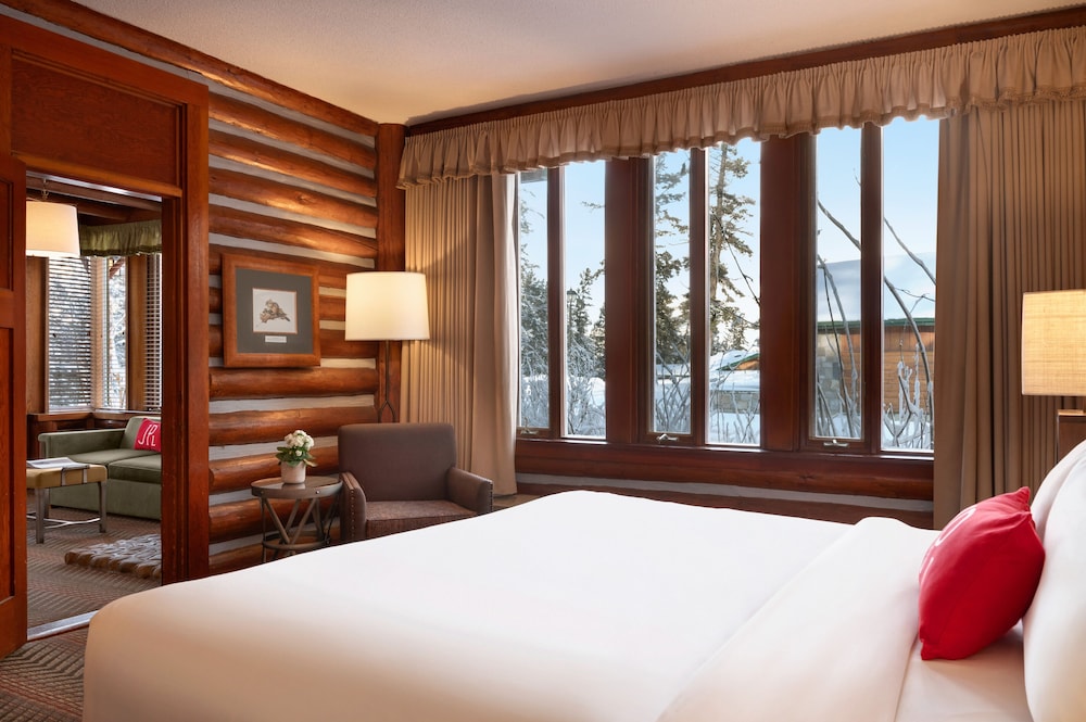 Suite, 2 habitaciones del hotel Fairmont Jasper Park Lodge