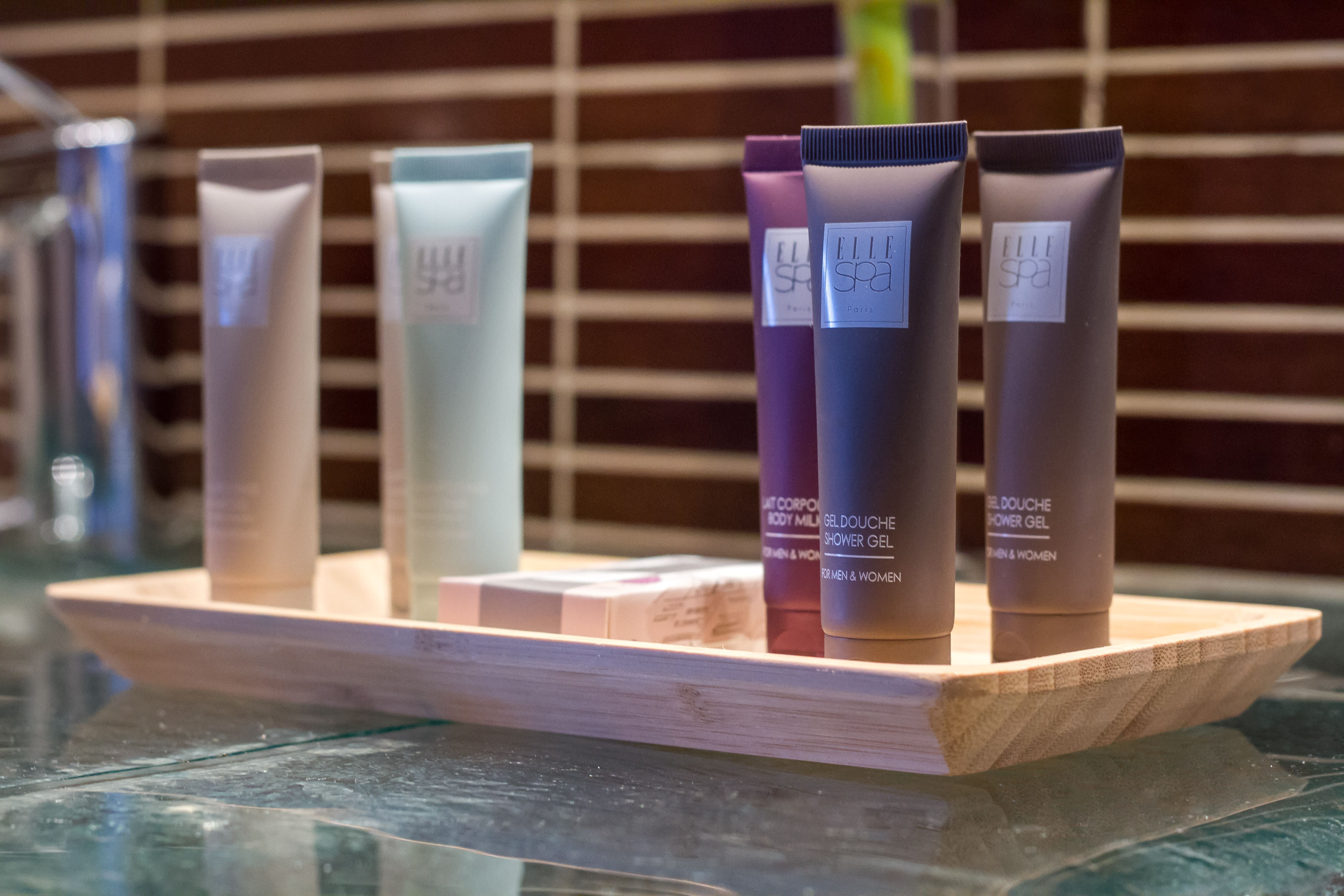 Suite del hotel Gran Hotel Sol y Mar. Foto 4