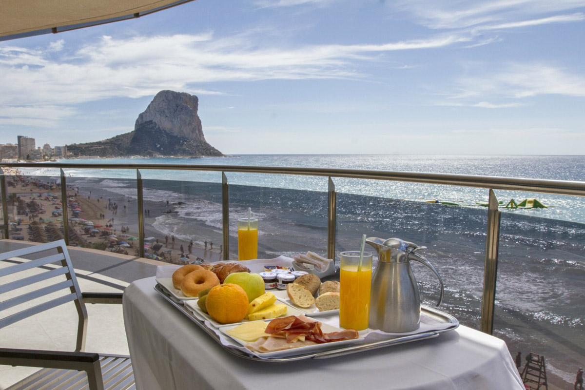 Habitación doble Business del hotel Gran Hotel Sol y Mar. Foto 2