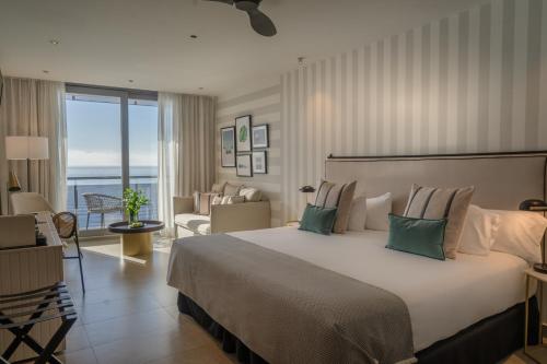 Habitación Doble Superior con vistas al mar - 2 camas del hotel Gran Hotel Sol y Mar