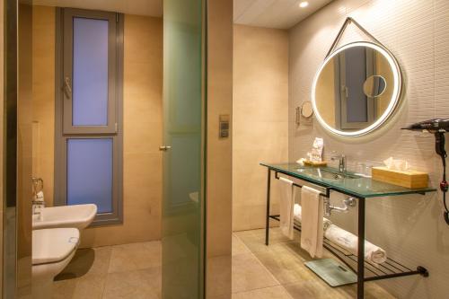 Oferta especial - Habitación Doble Estándar - 2 camas del hotel Gran Hotel Sol y Mar. Foto 1