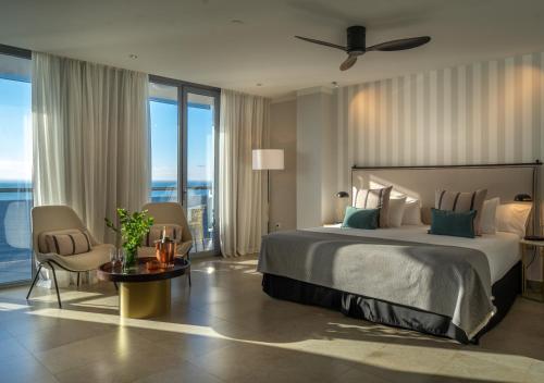 Suite Junior del hotel Gran Hotel Sol y Mar. Foto 2