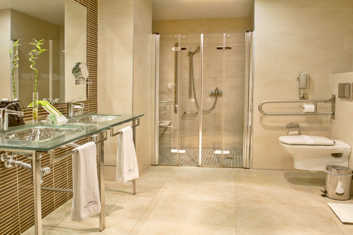 Habitación doble Interior Económica del hotel Gran Hotel Sol y Mar. Foto 1