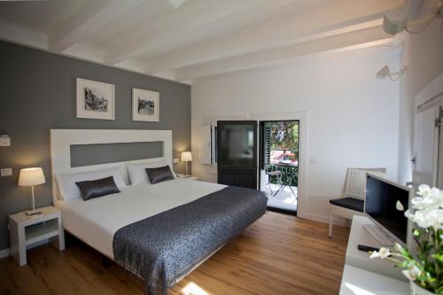 Habitación Doble con balcón - 1 o 2 camas del hotel Sitges. Foto 3