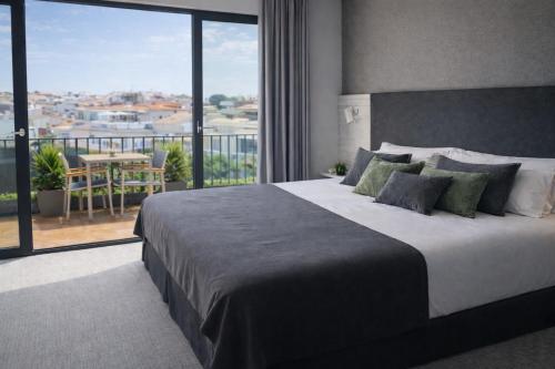 Habitación Doble Deluxe con bañera del hotel Sitges