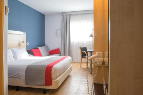 Habitación Doble Estándar con sofá cama del hotel Holiday Inn Express Valencia - Bonaire, An Ihg. Foto 2