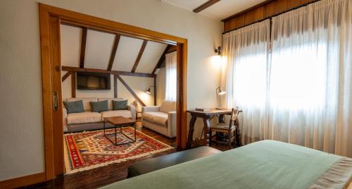 Suite del hotel Alcázar - Irún Centro. Foto 1