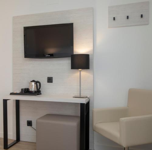Habitación Triple del hotel Porcel Ganivet. Foto 3