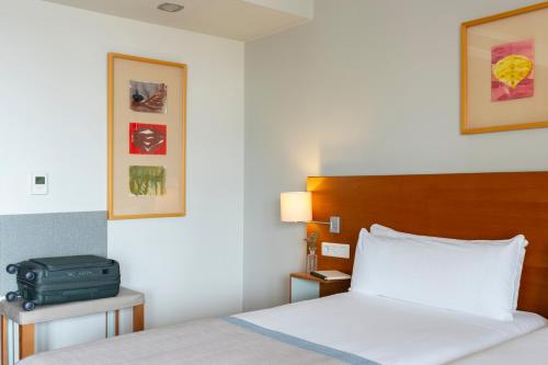 Habitación Doble Estándar del hotel Parador De Ceuta La Muralla. Foto 3