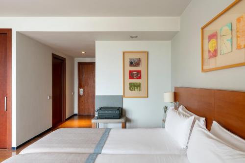 Habitación Doble Estándar del hotel Parador De Ceuta La Muralla. Foto 5