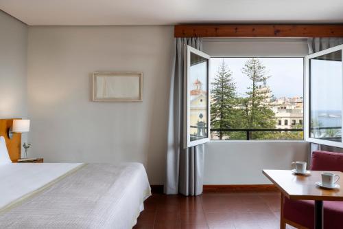Suite Junior del hotel Parador De Ceuta La Muralla. Foto 3