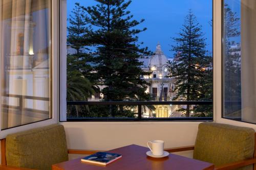 Habitación Doble Superior del hotel Parador De Ceuta La Muralla. Foto 6