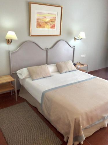 Habitación Doble Estándar del hotel Parador De Ceuta La Muralla. Foto 2