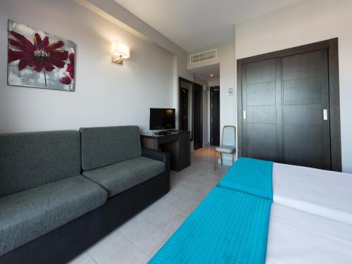 Habitación Doble Básica - 2 camas del hotel Pato Amarillo. Foto 1