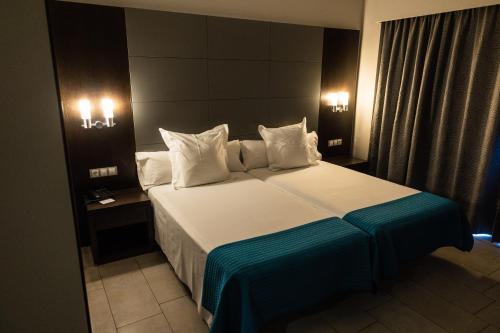 Habitación Doble Básica - 2 camas del hotel Pato Amarillo. Foto 3