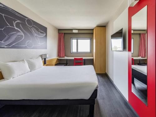 Habitación Doble del hotel Ibis Valencia Bonaire Aeropuerto. Foto 5