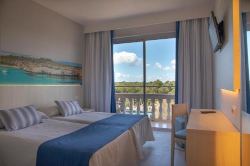 Habitación Doble con vistas al jardín del hotel Ona Luna Park