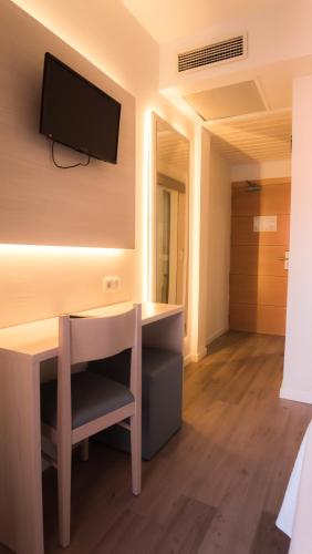 Habitación Doble Económica del hotel Ona Luna Park. Foto 1
