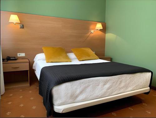 Habitación Individual del hotel SAN MILLAN HOTEL. Foto 4