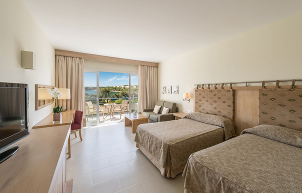 Habitación doble del hotel Ikos Porto Petro