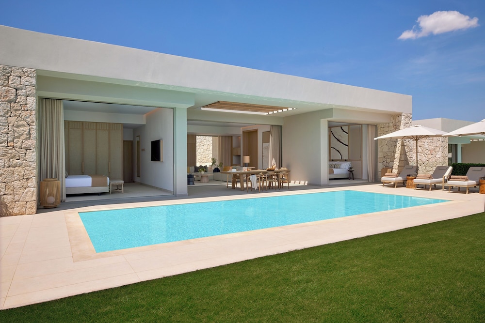 Habitación Deluxe, 3 habitaciones, piscina privada (Residence | Front Coastal View) del hotel Ikos Porto Petro. Foto 5