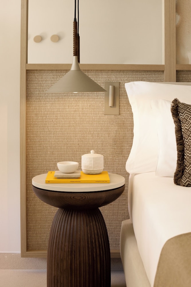 Habitación doble superior, vistas al jardín del hotel Ikos Porto Petro. Foto 4