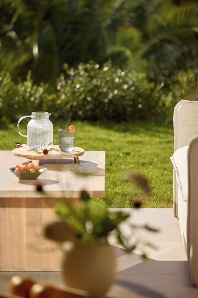 Habitación doble (Private Garden | Promo) del hotel Ikos Porto Petro. Foto 3