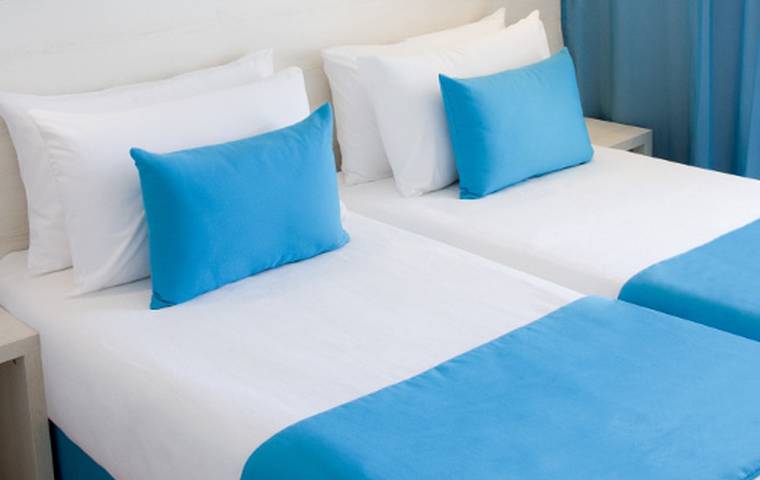 Habitación doble Vista Mar o Piscina del hotel Alegria Maripins. Foto 2