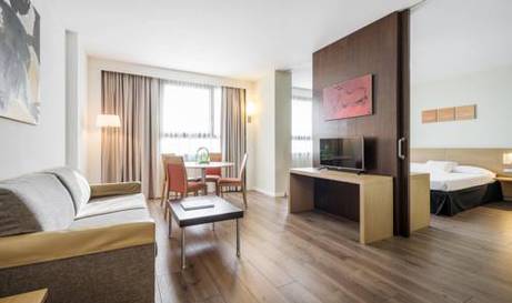 Habitación doble Superior del hotel Ilunion Valencia 4