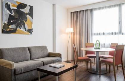 Habitación doble Superior del hotel Ilunion Valencia 4. Foto 3