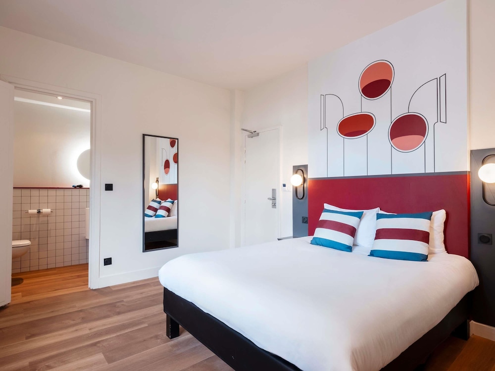 Habitación Standard con una cama doble del hotel Ibis Styles Rouen Centre Cathedrale