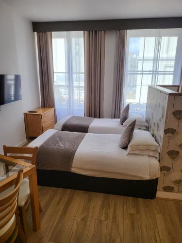 Suite Estudio de lujo del hotel Cleveland. Foto 5