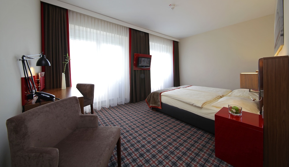 Habitación Superior - Cama doble del hotel Mercure Dortmund Messe. Foto 2